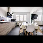 Maison Tout Confort Avec 2 Appartements Separes Ou Associes , Salle De Jeux Et Grande Terrasse Apartmán Lucey