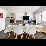 Maison Tout Confort Avec 2 Appartements Separes Ou Associes , Salle De Jeux Et Grande Terrasse Apartmán Lucey