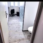 Maison Tout Confort Avec 2 Appartements Separes Ou Associes , Salle De Jeux Et Grande Terrasse * Lucey