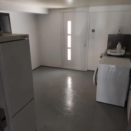 Maison Confort Avec 2 Separes Ou Associes , Salle De Jeux Et Grande Terrasse Lucey