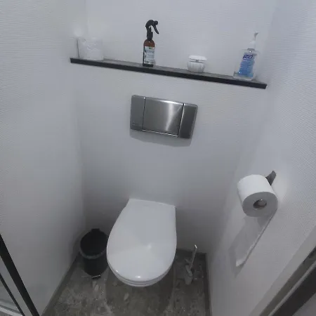 Maison Confort Avec 2 Separes Ou Associes , Salle De Jeux Et Grande Terrasse Apartman *