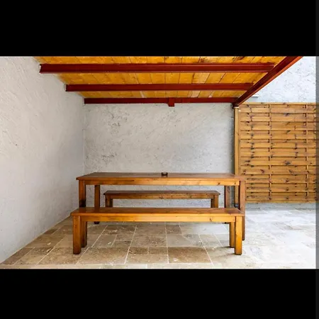 Apartman Maison Confort Avec 2 Separes Ou Associes , Salle De Jeux Et Grande Terrasse *