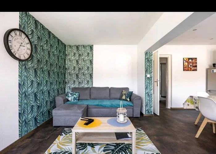 Apartment Maison Tout Confort Avec 2 Appartements Separes Ou Associes , Salle De Jeux Et Grande Terrasse Lucey