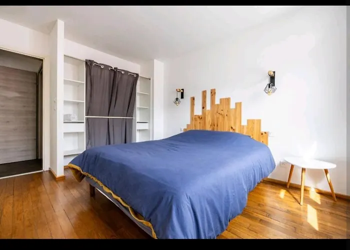 Maison Tout Confort Avec 2 Appartements Separes Ou Associes , Salle De Jeux Et Grande Terrasse Apartment